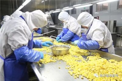 厲害了,臨港制造!中西合璧的創(chuàng)意食品,你可能也買過